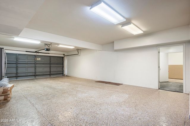 10111 E CHOLLA Street, Scottsdale, AZ 85260