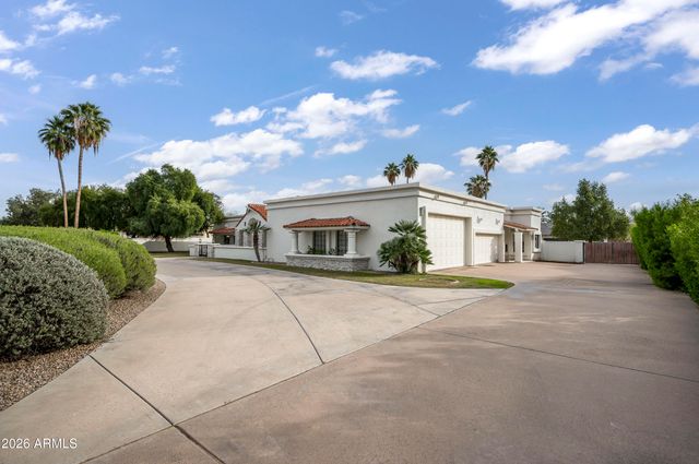 10111 E CHOLLA Street, Scottsdale, AZ 85260