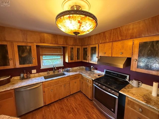 187 University Circle, Pueblo, CO 81005