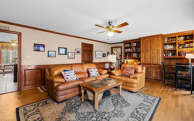 4103 Stonebrook Farms Road, Greensboro, NC 27406