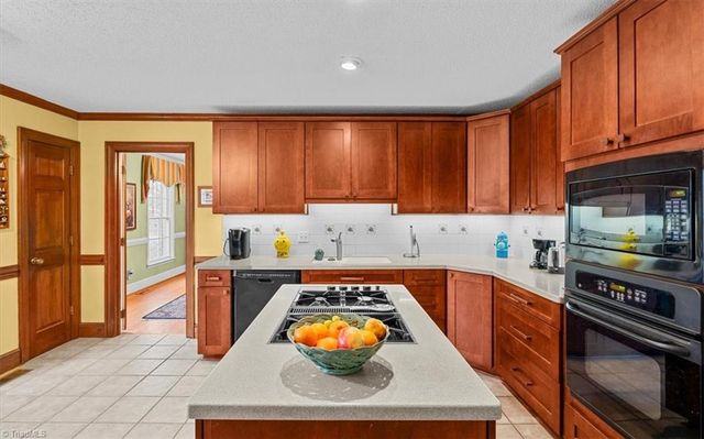 4103 Stonebrook Farms Road, Greensboro, NC 27406