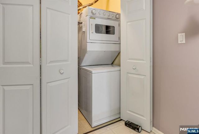 1144 Garrison Court, Mahwah, NJ 07430