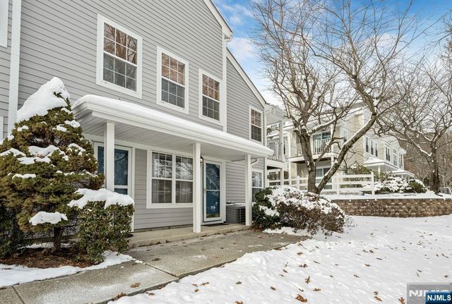 1144 Garrison Court, Mahwah, NJ 07430