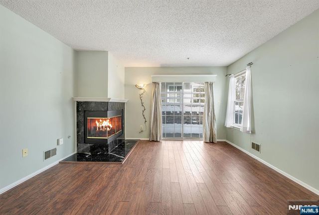 1144 Garrison Court, Mahwah, NJ 07430