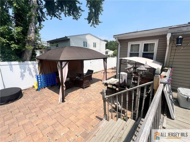 57 Frederick Place, Old Bridge, NJ 08857
