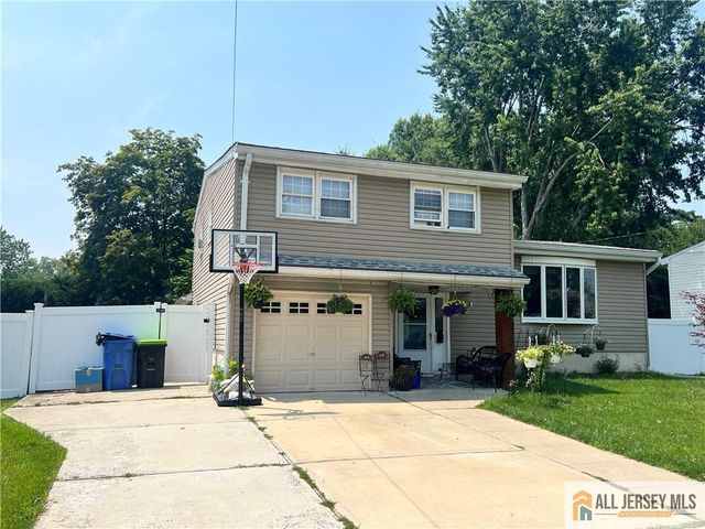 57 Frederick Place, Old Bridge, NJ 08857