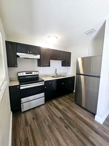 1556 W 20TH Street, Riviera Beach, FL 33404