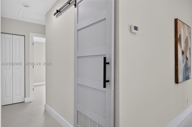 8668 SW 50th St, Cooper City, FL 33328