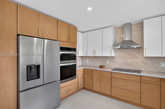 8668 SW 50th St, Cooper City, FL 33328