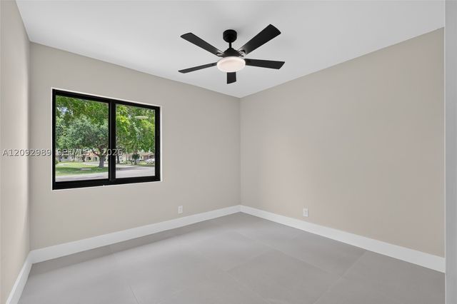 8668 SW 50th St, Cooper City, FL 33328