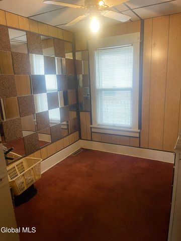1928 Broad Street, Schenectady, NY 12306