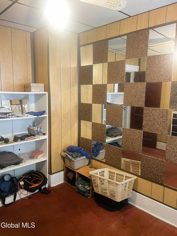 1928 Broad Street, Schenectady, NY 12306