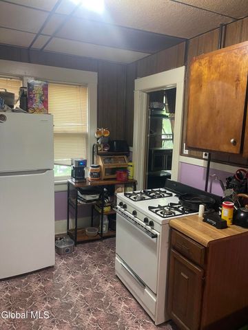 1928 Broad Street, Schenectady, NY 12306
