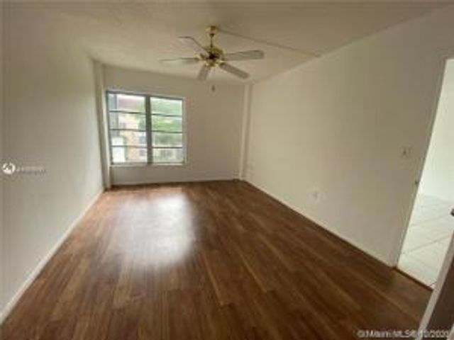 4166 Inverrary Drive 303, Lauderhill, FL 33319