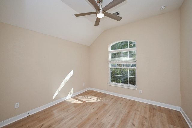 5823 Hillside River Lane, Richmond, TX 77407