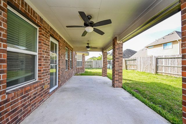 5823 Hillside River Lane, Richmond, TX 77407