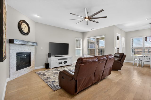 6829 Danridge Road, Rowlett, TX 75089