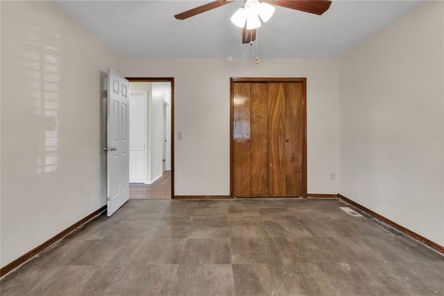406 Garland Street, Moore, OK 73160