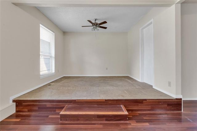 406 Garland Street, Moore, OK 73160