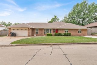 406 Garland Street, Moore, OK 73160