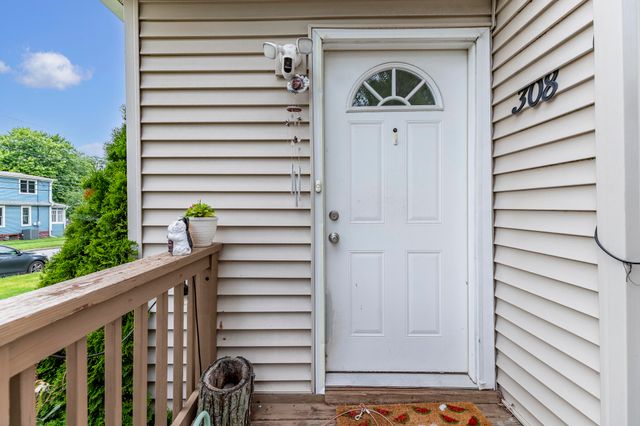 308 E Porter Street, Crown Point, IN 46307