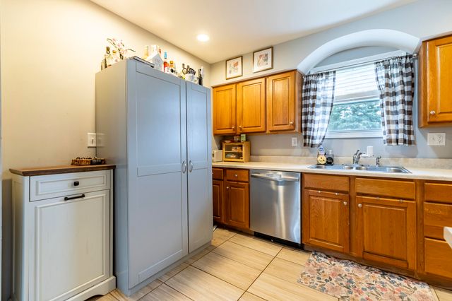 308 E Porter Street, Crown Point, IN 46307