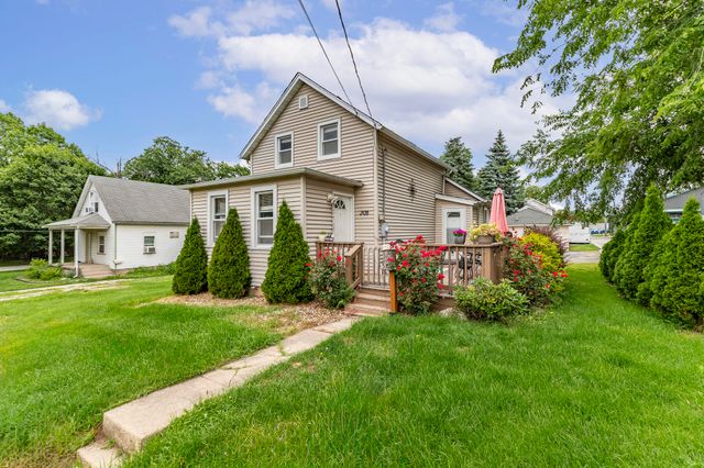 308 E Porter Street, Crown Point, IN 46307