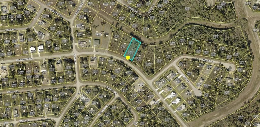 638 Windermere DR, LEHIGH ACRES, FL 33972 — photo 2
