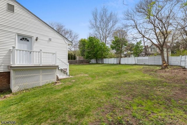14 Lincoln Ave, West Milford Twp., NJ 07480