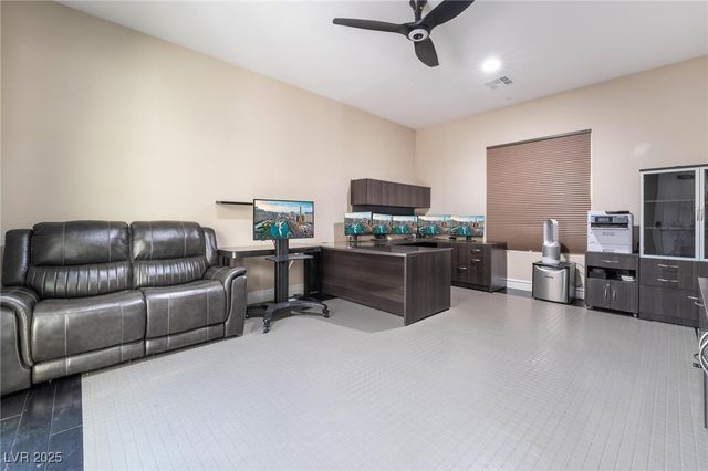 84 Olympia Chase Drive, Las Vegas, NV 89141