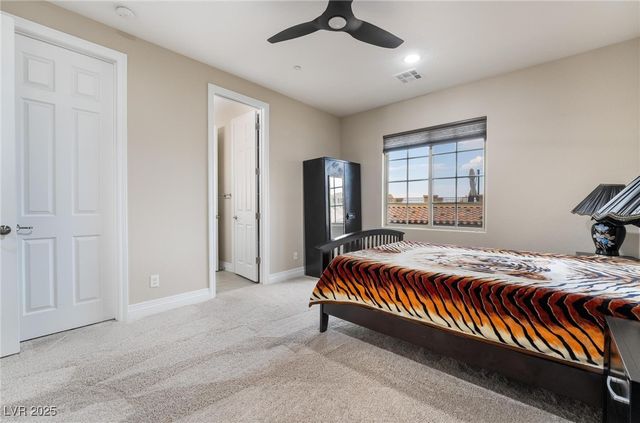 84 Olympia Chase Drive, Las Vegas, NV 89141