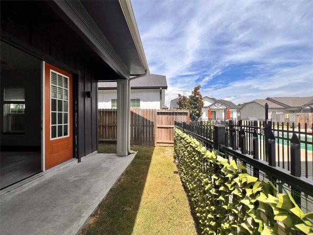 4250 Woodridge Parkway 1052, Porter, TX 77365