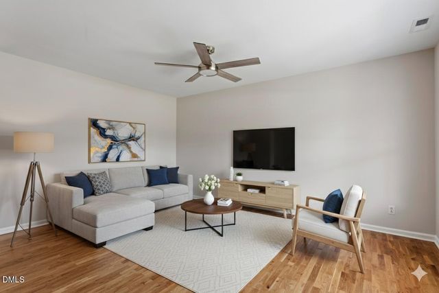 4332 Falls Drive, Hope Mills, NC 28348