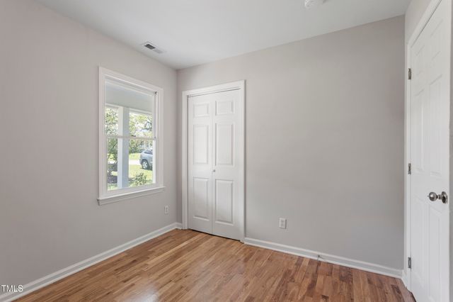 4332 Falls Drive, Hope Mills, NC 28348