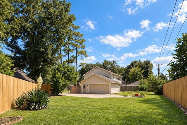 12715 Big Stone Drive, Houston, TX 77066