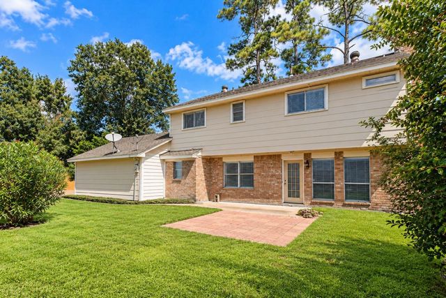 12715 Big Stone Drive, Houston, TX 77066