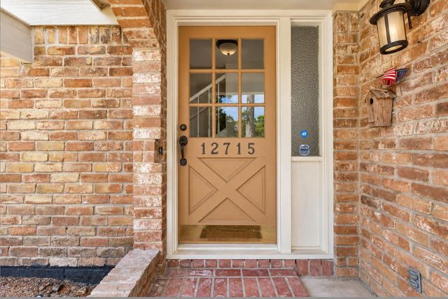 12715 Big Stone Drive, Houston, TX 77066