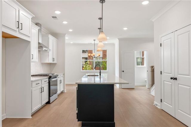 1919 Deco Drive, Kennesaw, GA 30144