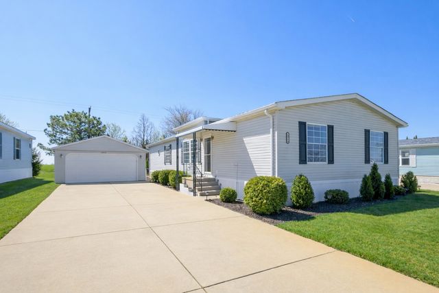 10719 W Butterfield Drive, Frankfort, IL 60423
