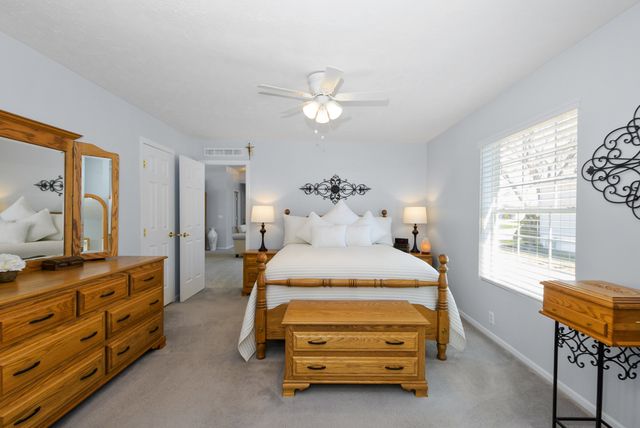 10719 W Butterfield Drive, Frankfort, IL 60423