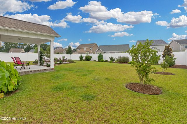 429 Palisades Way, New Bern, NC 28560