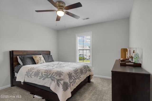 429 Palisades Way, New Bern, NC 28560