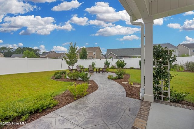 429 Palisades Way, New Bern, NC 28560