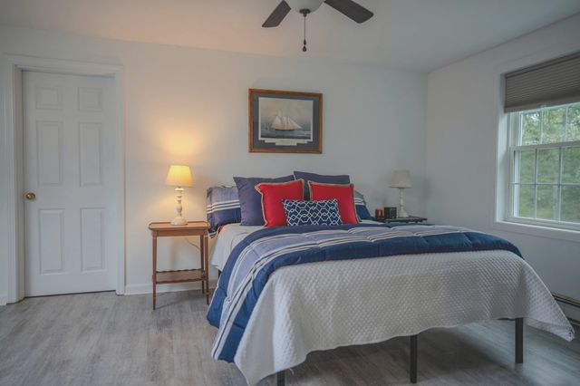 4 Kalmia Path, Sandwich, MA 02563