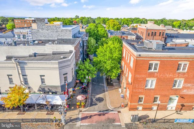 9521 FOSTERN LN, Manassas, VA 20112