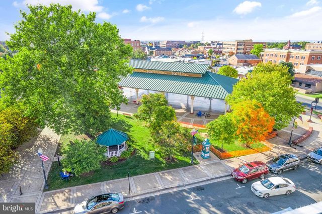 9521 FOSTERN LN, Manassas, VA 20112