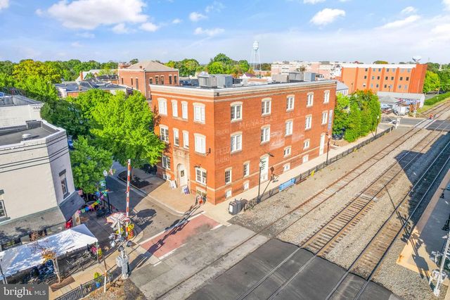 9521 FOSTERN LN, Manassas, VA 20112