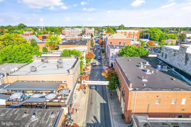 9521 FOSTERN LN, Manassas, VA 20112