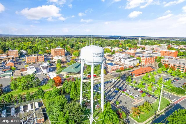 9521 FOSTERN LN, Manassas, VA 20112