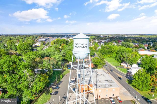 9521 FOSTERN LN, Manassas, VA 20112